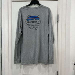Large cotton Patagonia tshirt